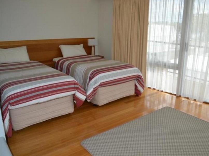 Metung Waters Motel And Apartments Ngoại thất bức ảnh