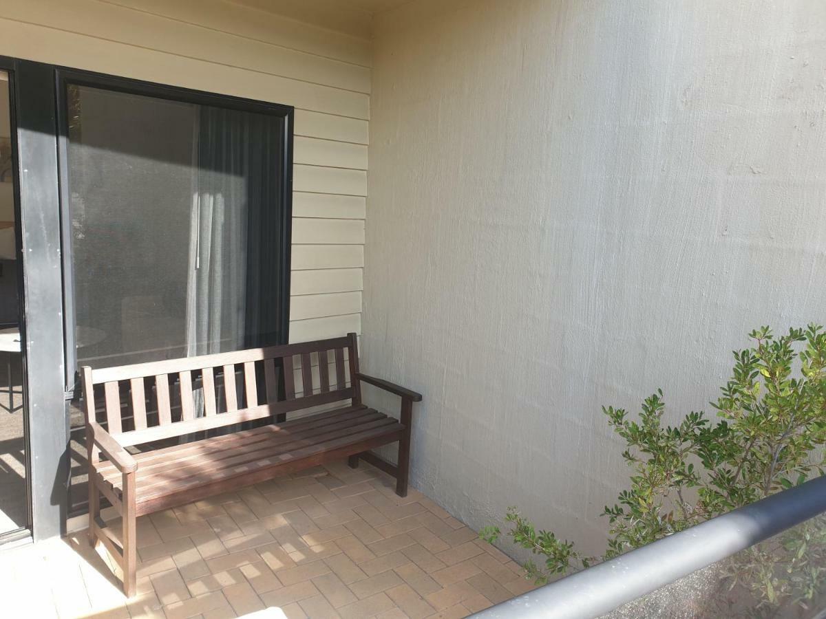 Metung Waters Motel And Apartments Ngoại thất bức ảnh